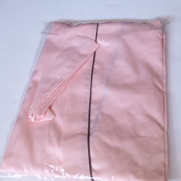 New Pink Kimono Bathrobe - Picture 10 of 10